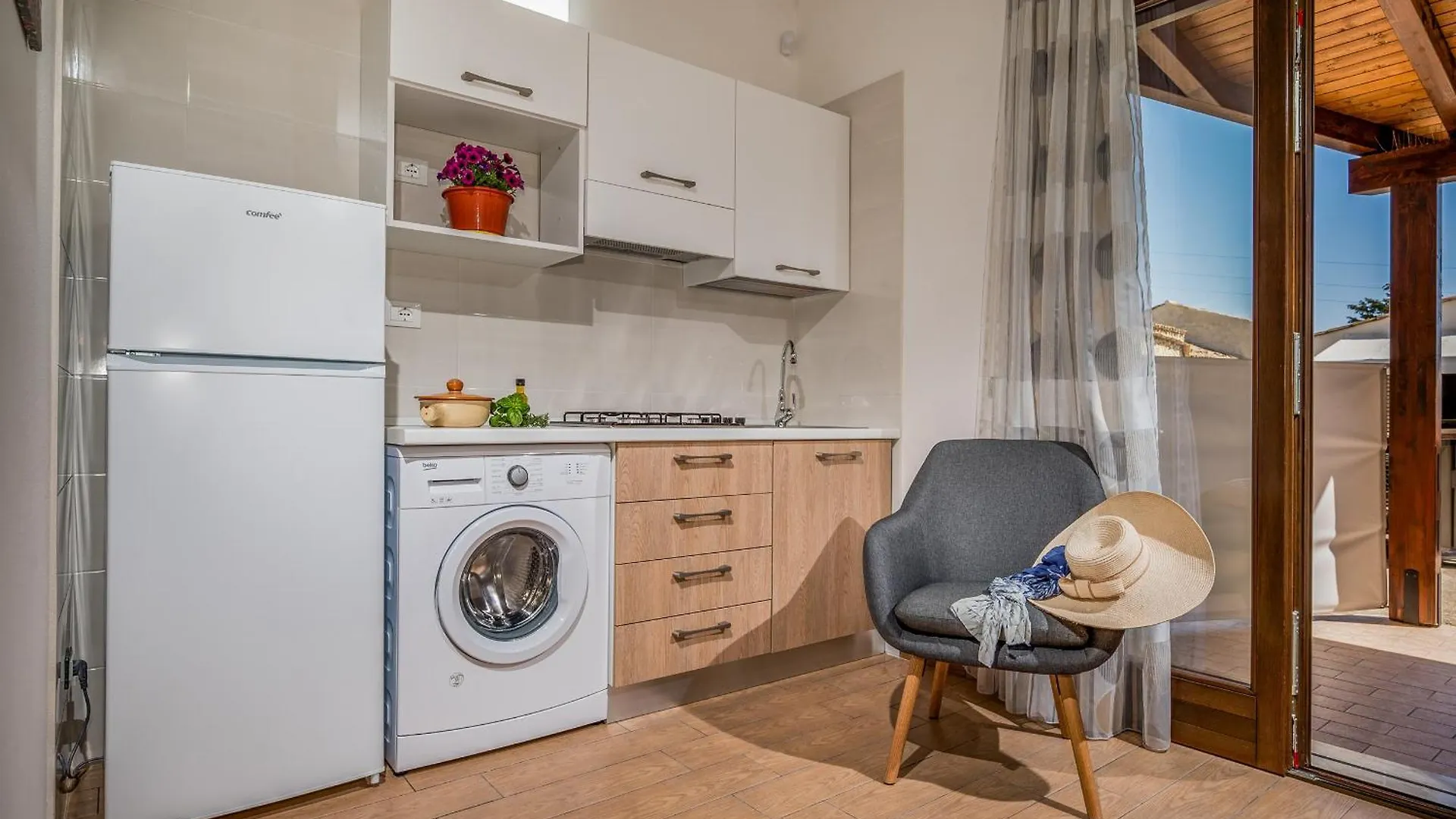 Casa Vacanza Saraceno كاستيلاّماري ديل غو 0*,