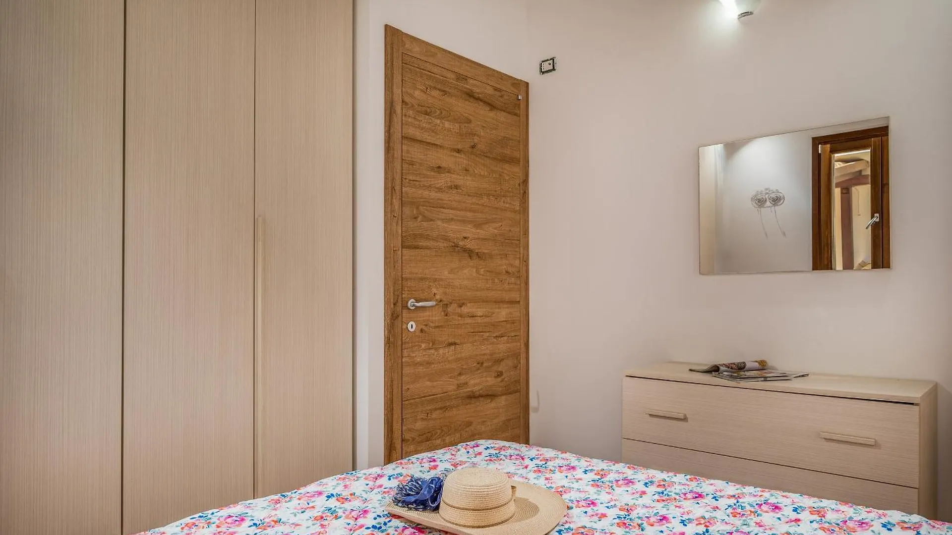 Casa Vacanza Saraceno كاستيلاّماري ديل غو